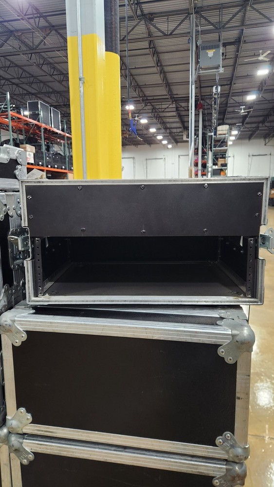 Motion Lab 8 Way Motor Controller Case With Storage Pockets, MT CASES