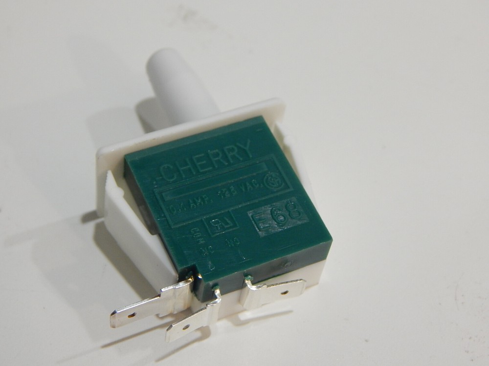 CHERRY E68 E68-00A MOMENTARY PLUNGER SWITCH 1NO 1 NC 3 CONTACT 0.1A 125V