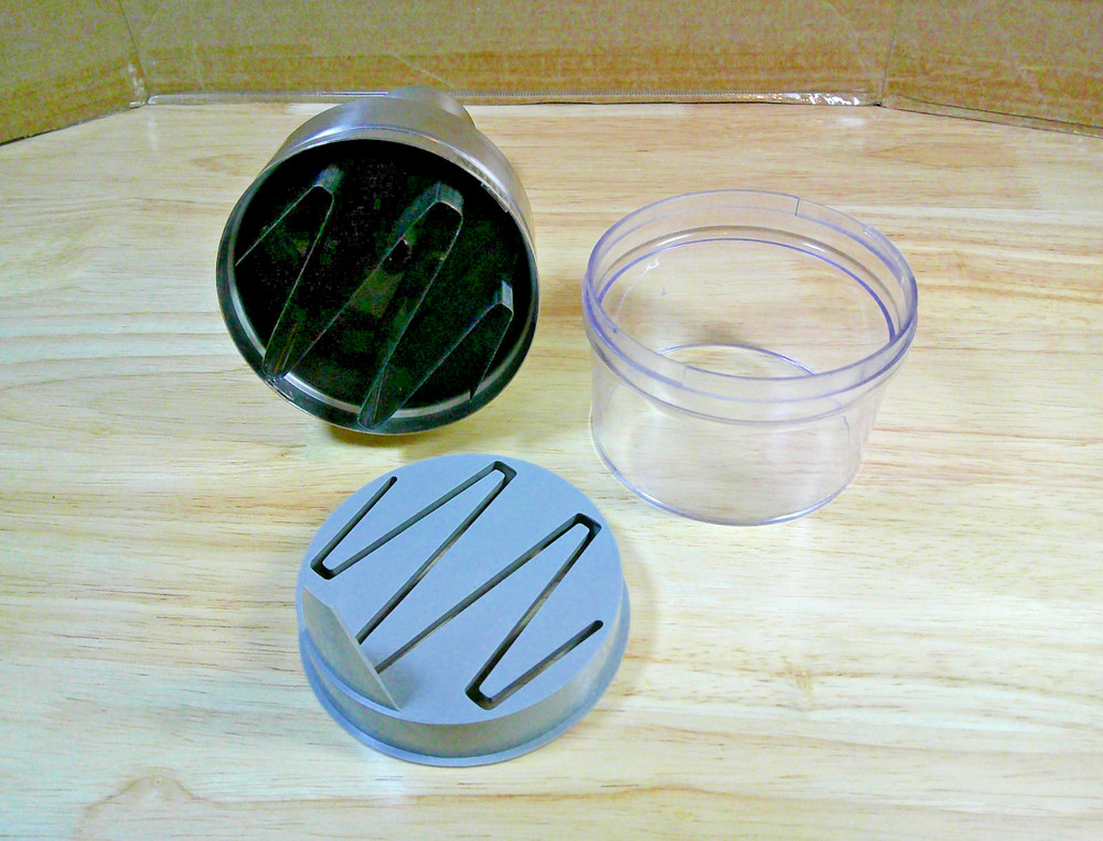 Pre-Owned Norpro Jumbo Capacity Chopper Vegetable Fruit Salad Slicer Push Button
