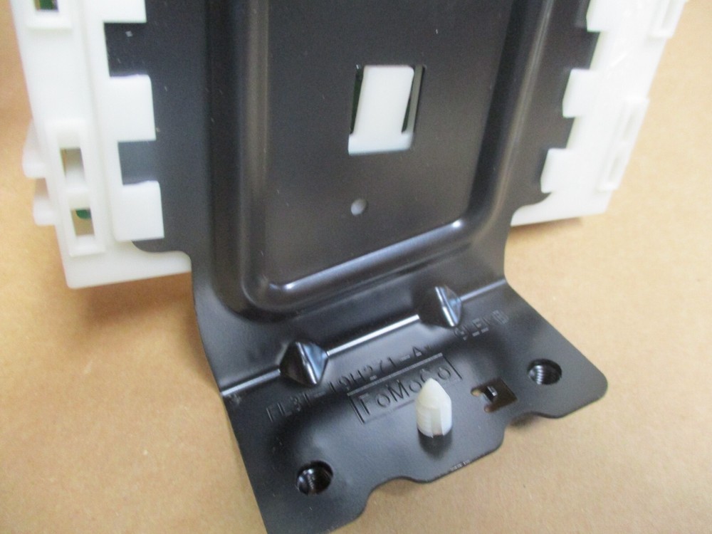 OEM Ford Trailer Brake Control Module GL3Z-19H332-A