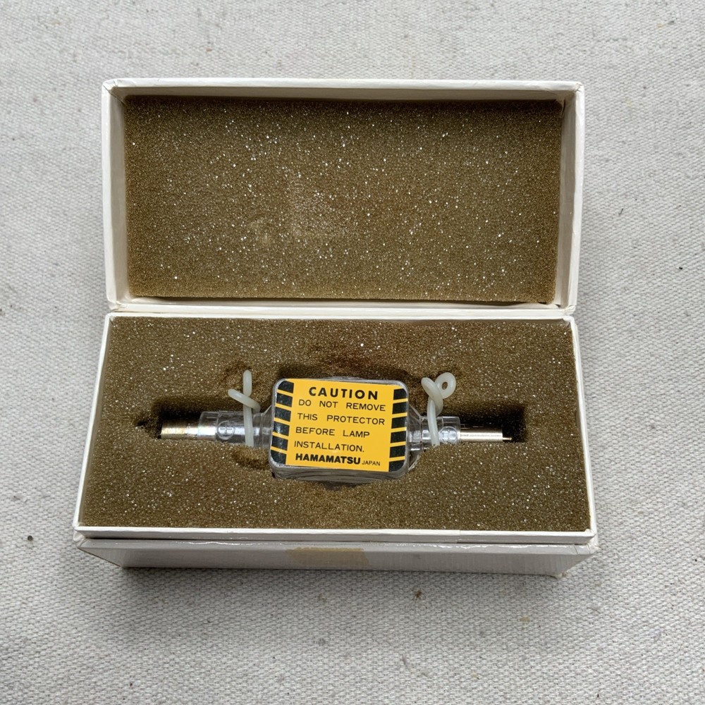 Hamamatsu Xenon Lamp L2174-01