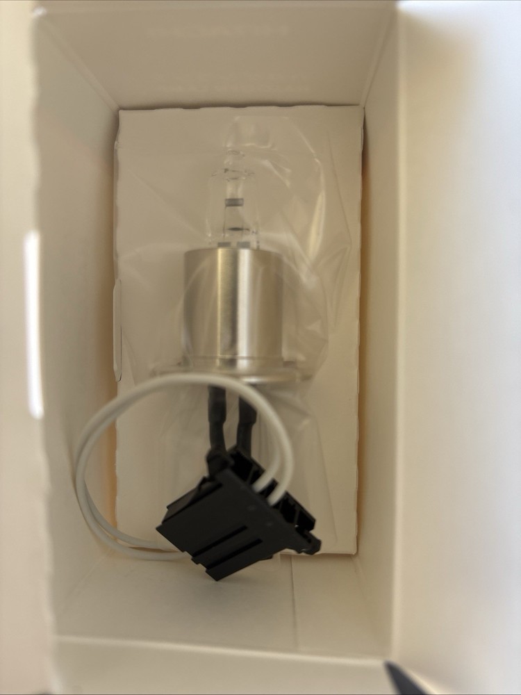 Hitachi Halogen Lamp