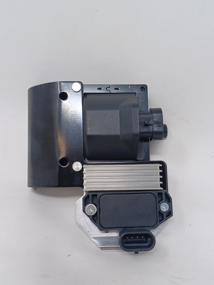 Ignition Coil DR49 with Ignition Module D577 10489421 Replacement for Camaro