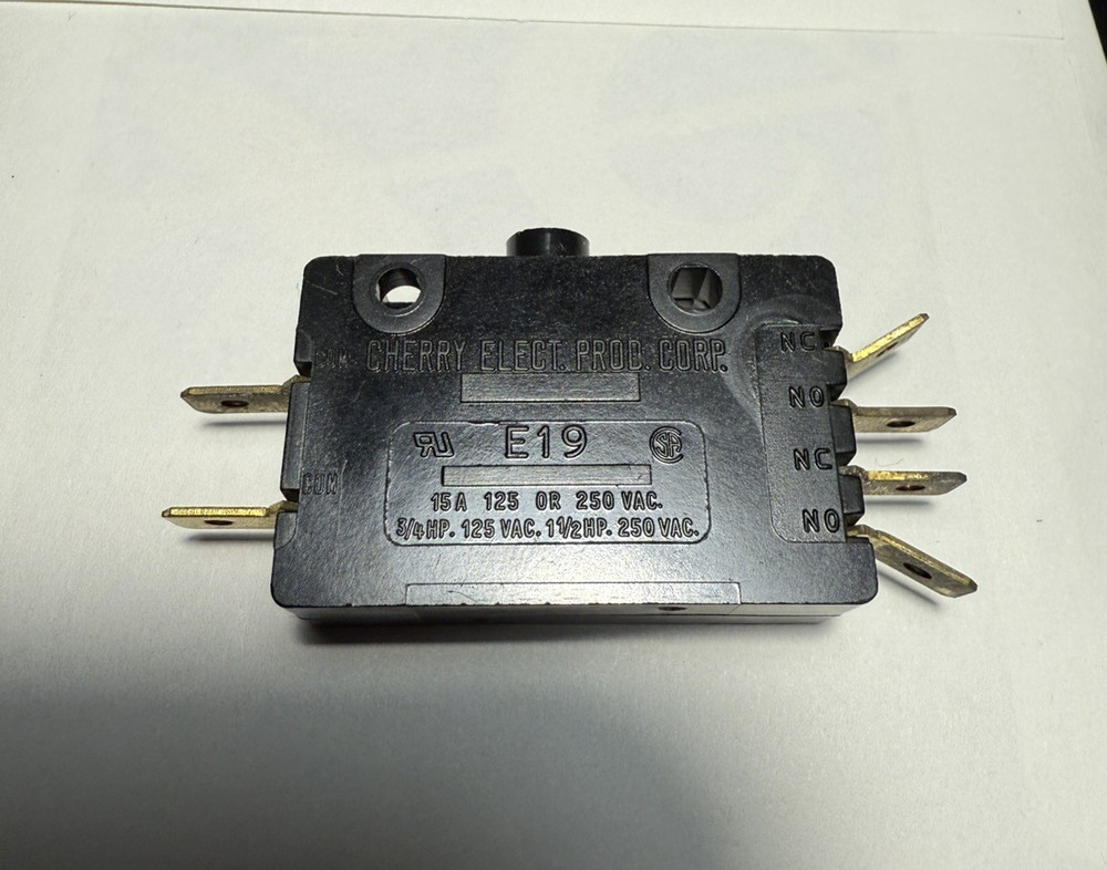 E19 - 00A Cherry Switch 15A 125/250 VAC. DPDT Button Type New
