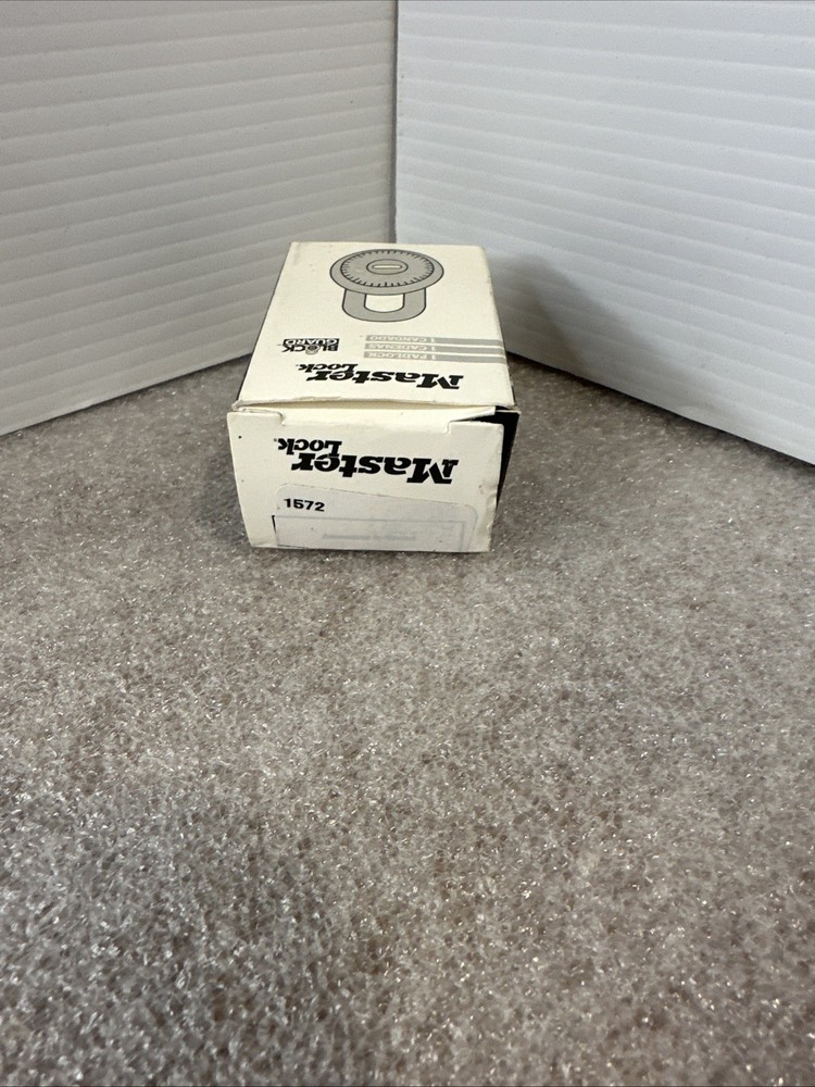 Masterlock Locker Lock Combo 1572 padlock letter lock