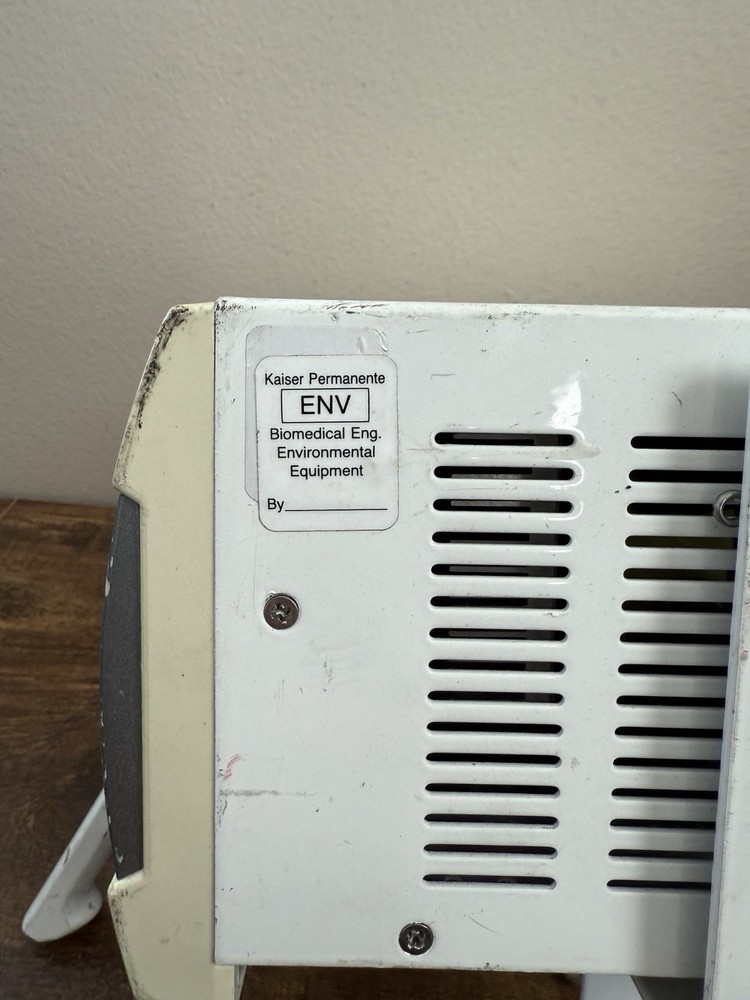 Sunoptics Titan 400 High Performance Xenon Light Source (S400T)