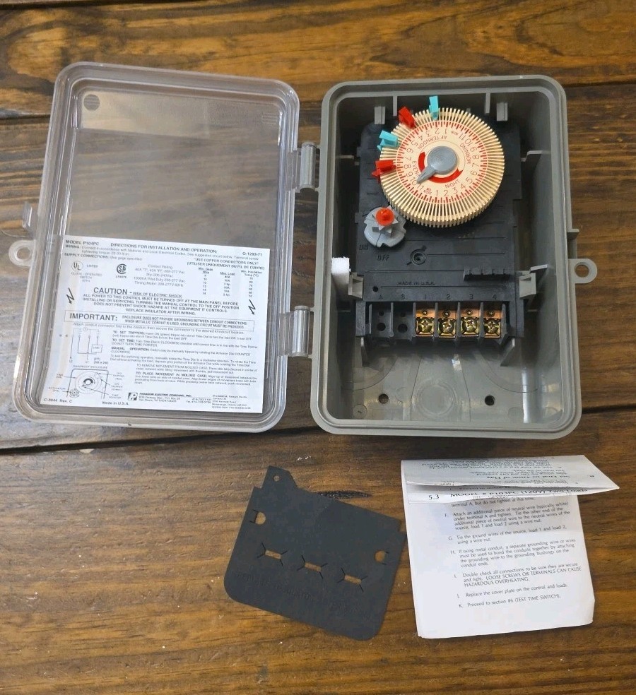 Paragon Electric Timer P104PC