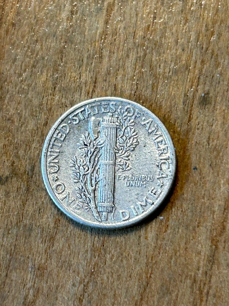 1936 Mercury Dime XF