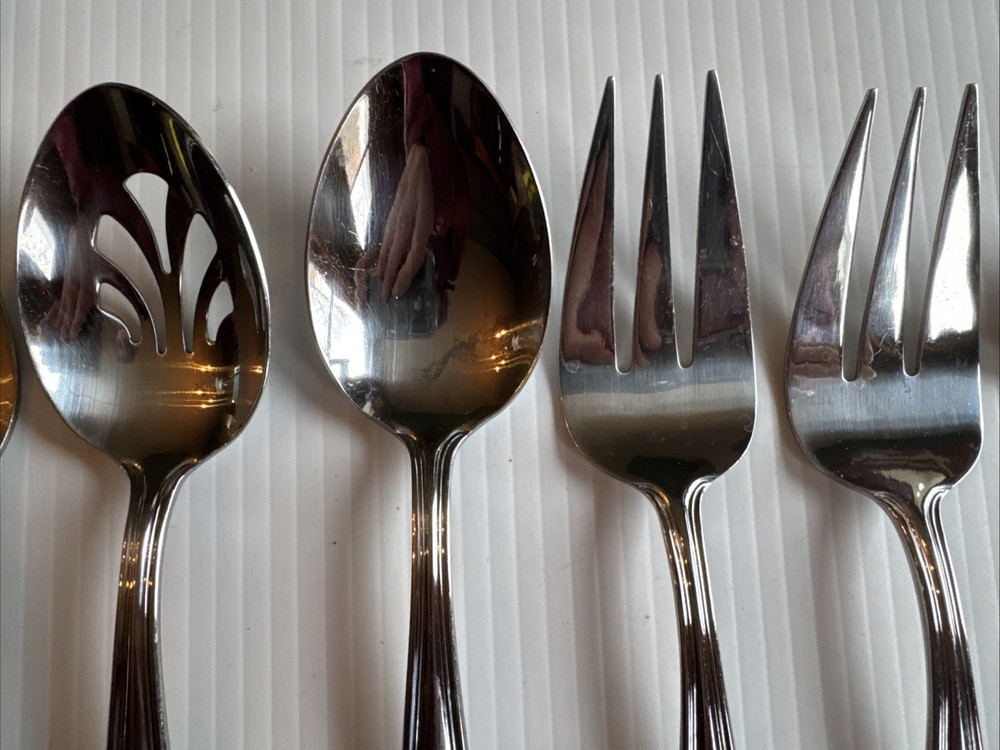 Reed & Barton Tarbor Stainless Steel Flatware 8 pc Serving Set