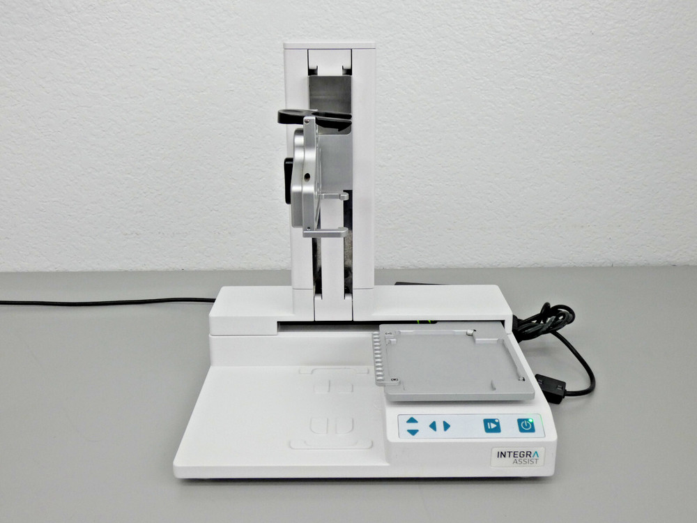 Integra Viaflo Assist Pipetting Robot Base Unit