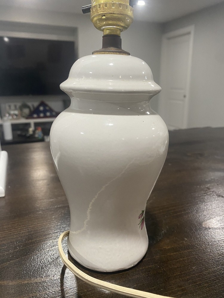 Functioning Vintage White Floral Ceramic Table Lamp NO SHADE