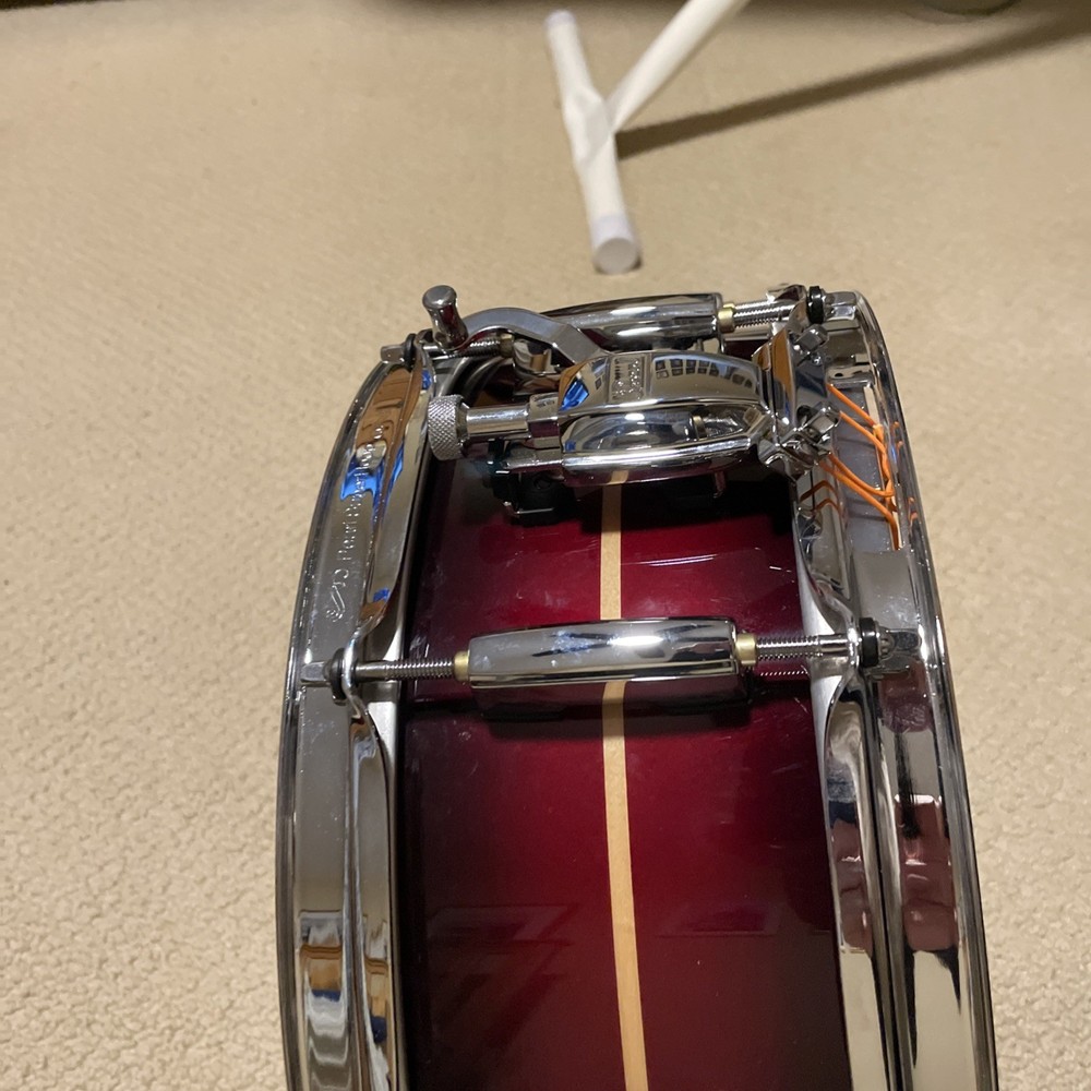 Pearl Masters Maple Complete 5.5x14 Snare Drum