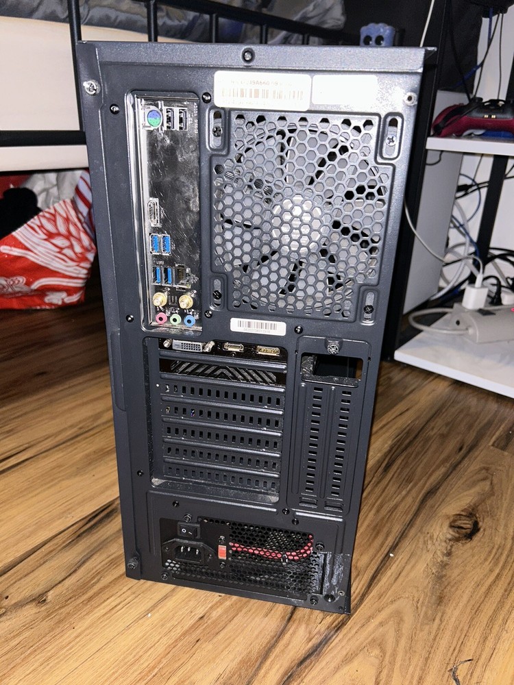 gaming computer desktop pc