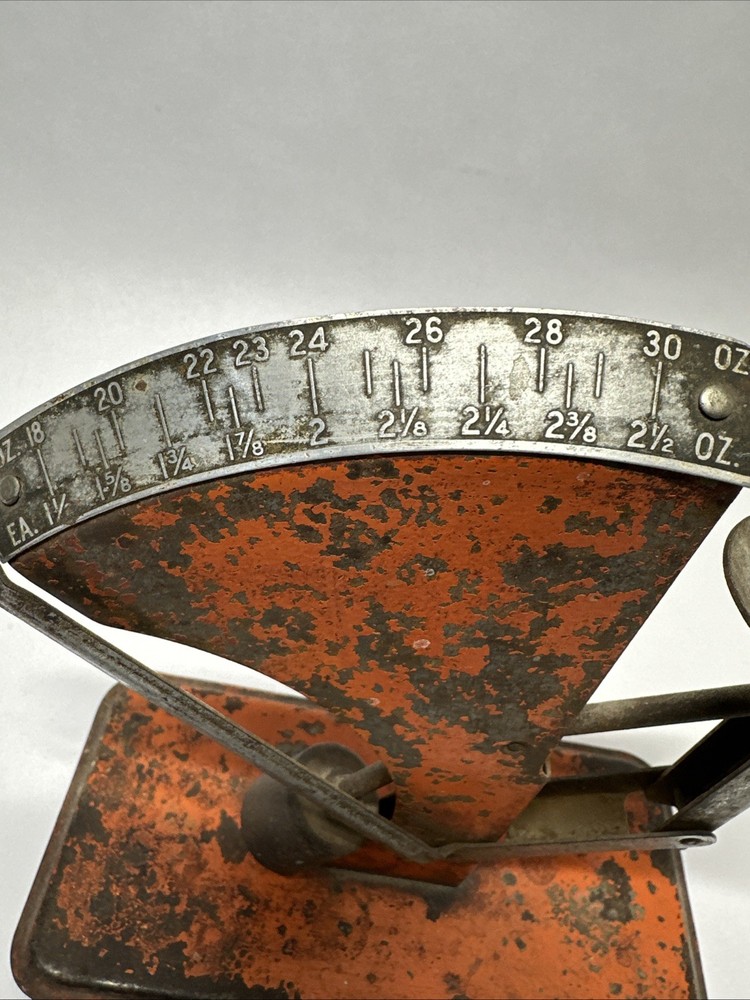 Vintage Balance Egg Scale