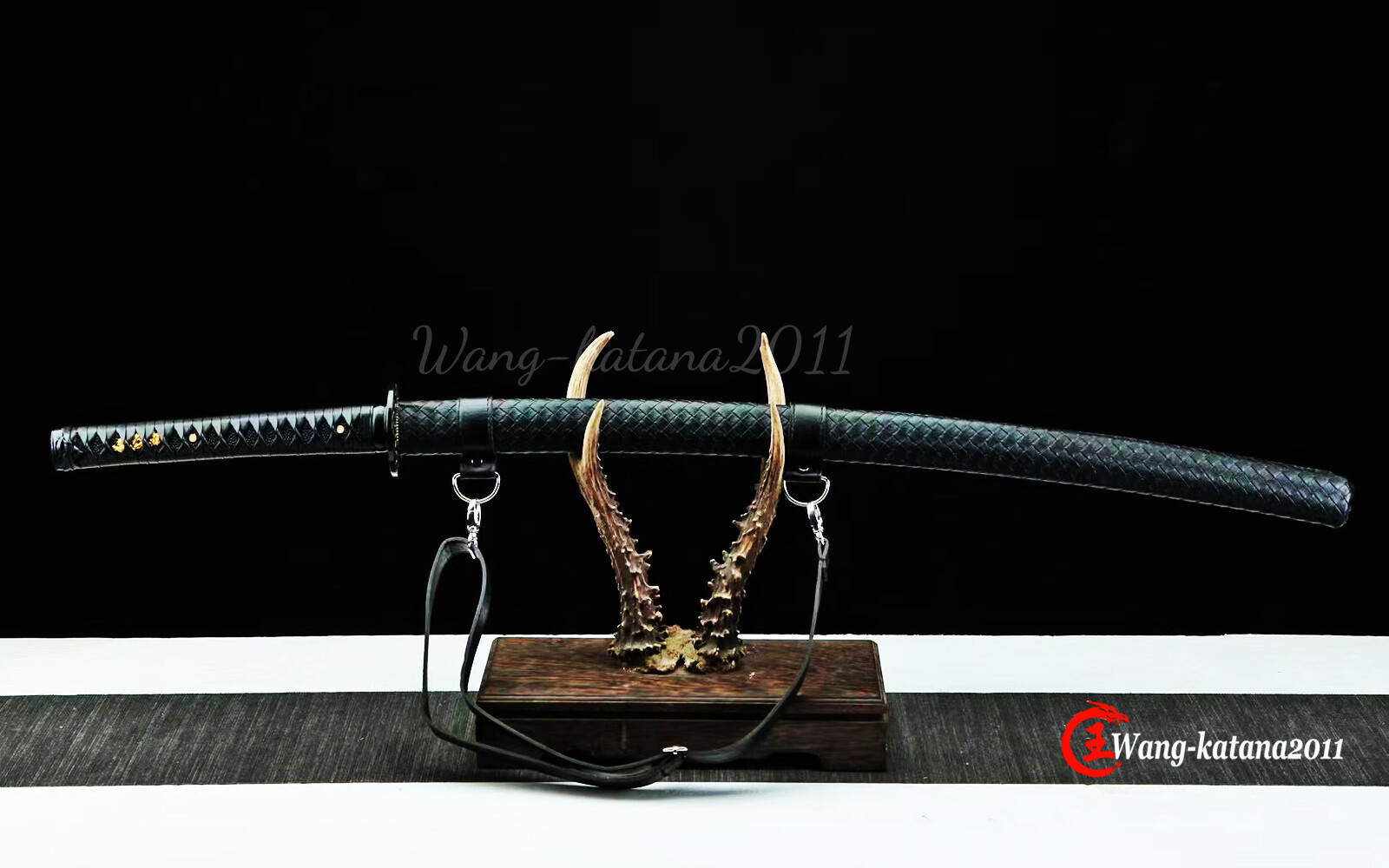 Wooden Katana Battle Training Practice Sword Kendo Iaido Outdoor Leather Bokken