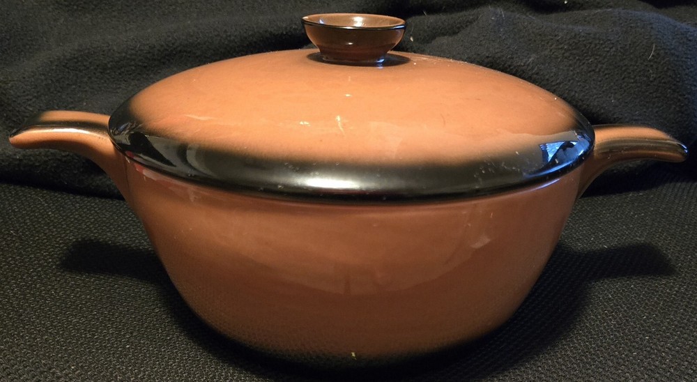 Vintage Cranoby Ovenware 2 Quart Lidded / Handled Casserole Pot (Caramel Brown)