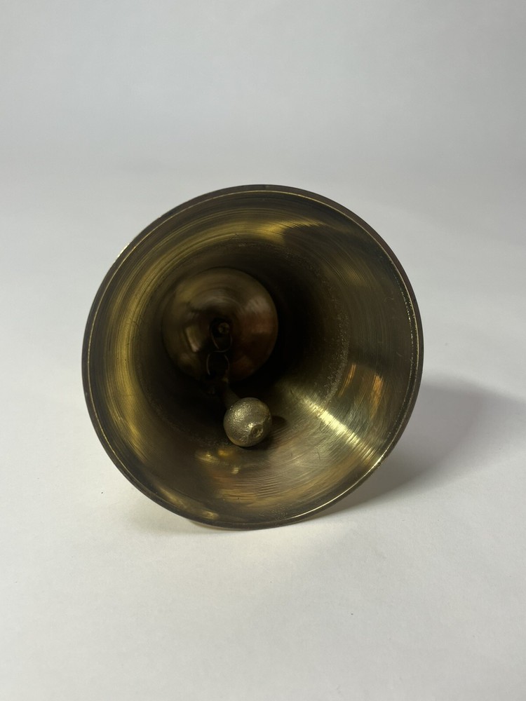 NAUTICAL CAPTAINS CALL SOLID BRASS SHIPS WHEEL TABLE BELL BRASS VINTAGE