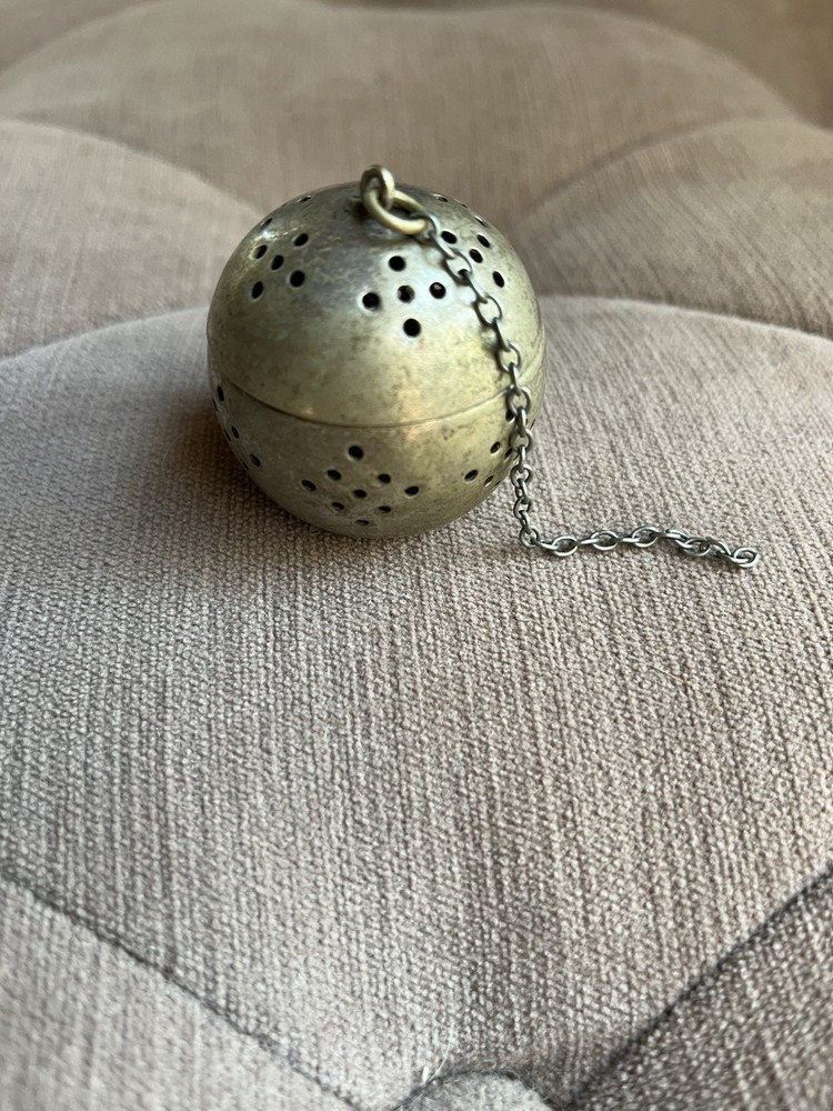 Vtg EPNS Silver Plate Tea Ball Infuser Leaf Steeper Strainer
