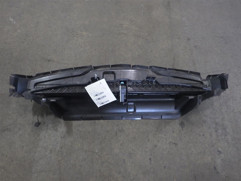 2026 Equinox EV RS Air Shutter