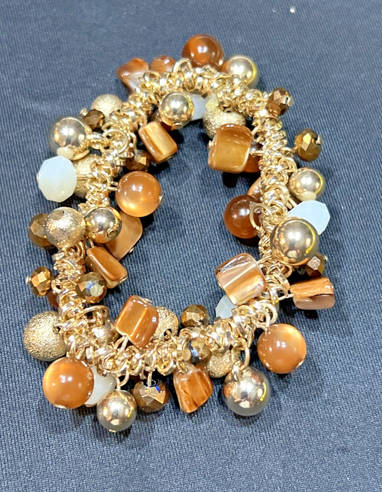 BRACELET charm style goldtone bead clusters dangles stretchable