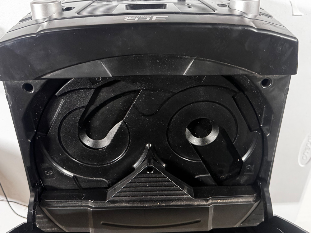 READ RCA 3CD Changer Audio System (RS22363)