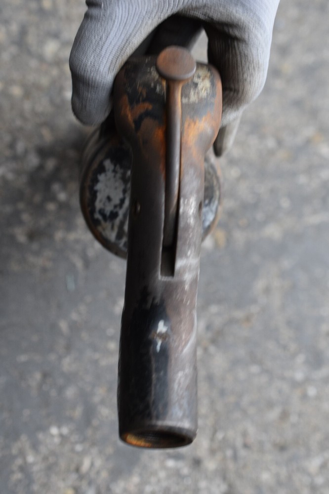 American Pneumatic APT 650 Chipping Hammer