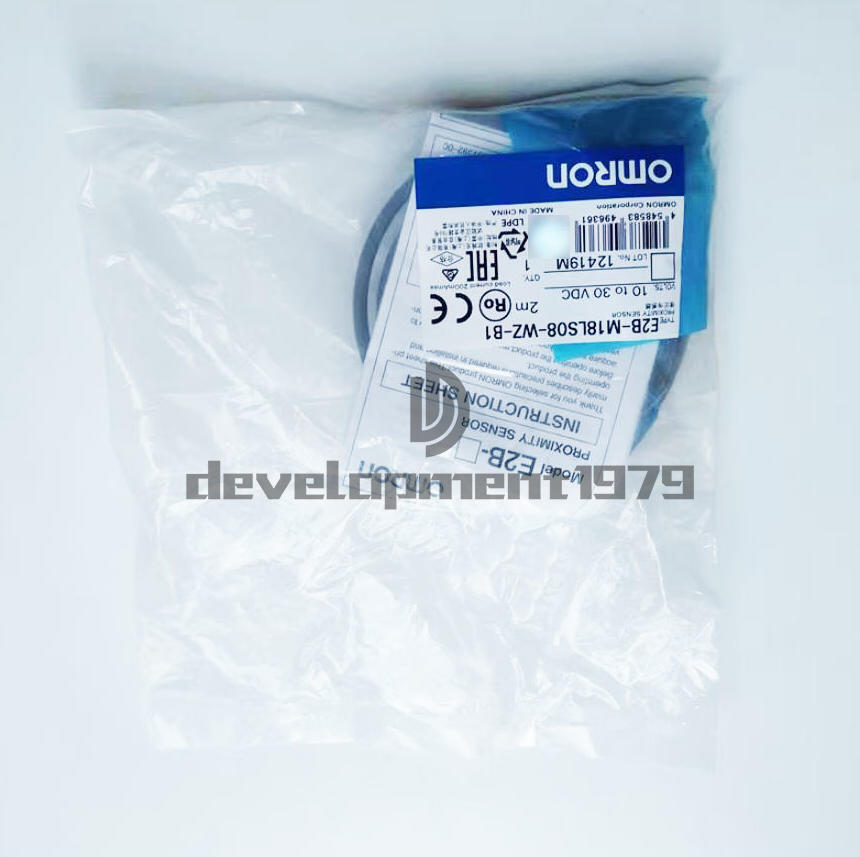 One New Omron E2B-M18LS08-WZ-B1 Proximity Sensor