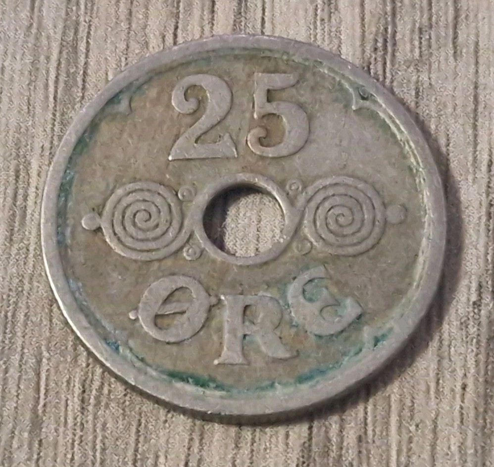 1924 Denmark 25 Ore Coin Circulated