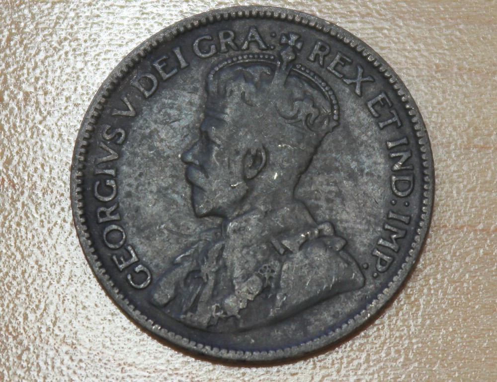 1917 Canada 25 Cents Silver