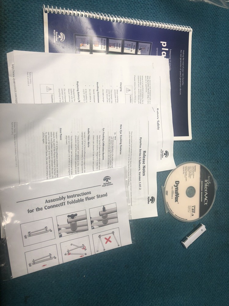 DYNAVOX VMAX+ EYEMAX WITH Chargers, CD. Nice!!