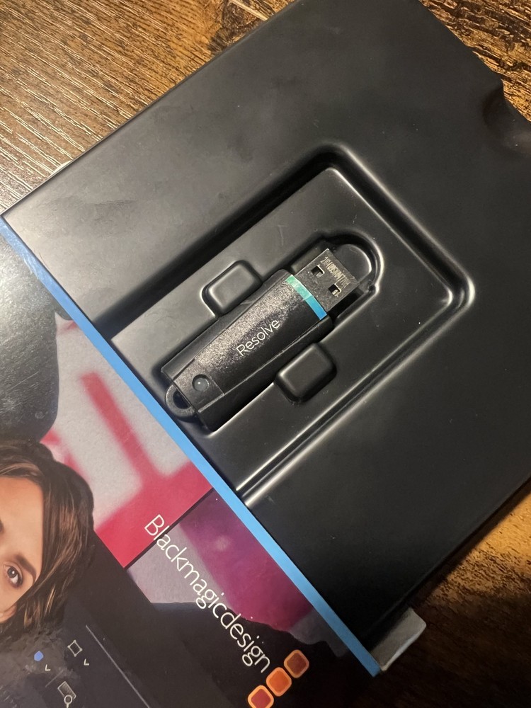 Blackmagic Design DaVinci Resolve Studio (Dongle)
