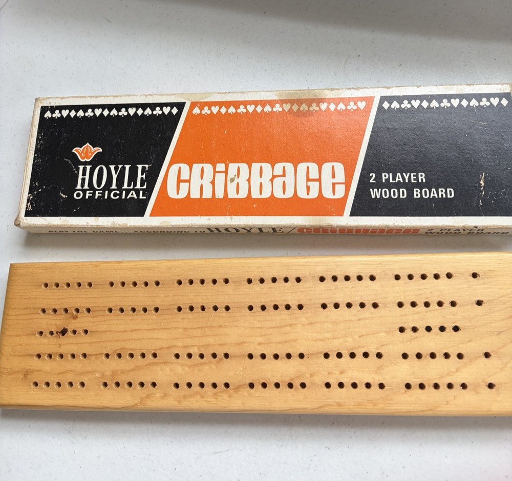 VINTAGE HOYLE OFFICIAL CRIBBAGE BOARD GAME with BOX