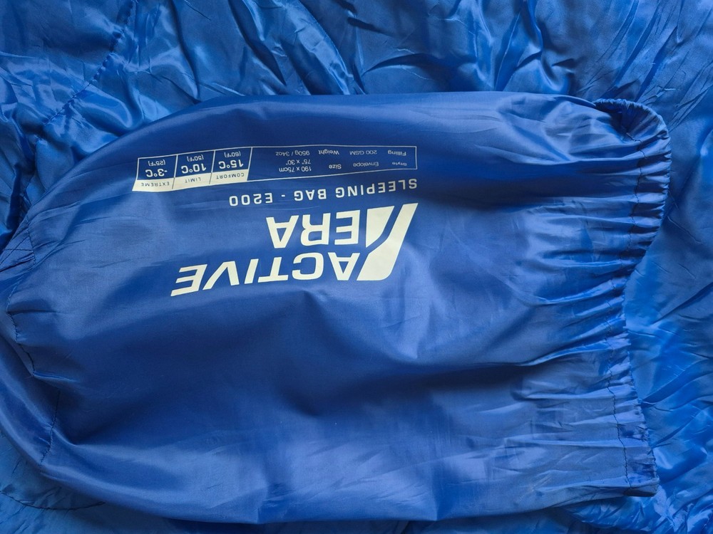 New Active Era Sleeping Bag E200 Blue Lightweight & Compact excellent condition
