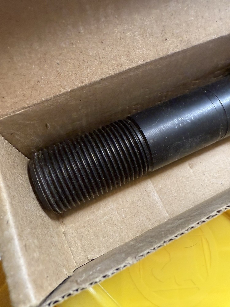 GREENLEE 3026AV REPLACEMENT DRAW STUD BOLT 1-1/8"