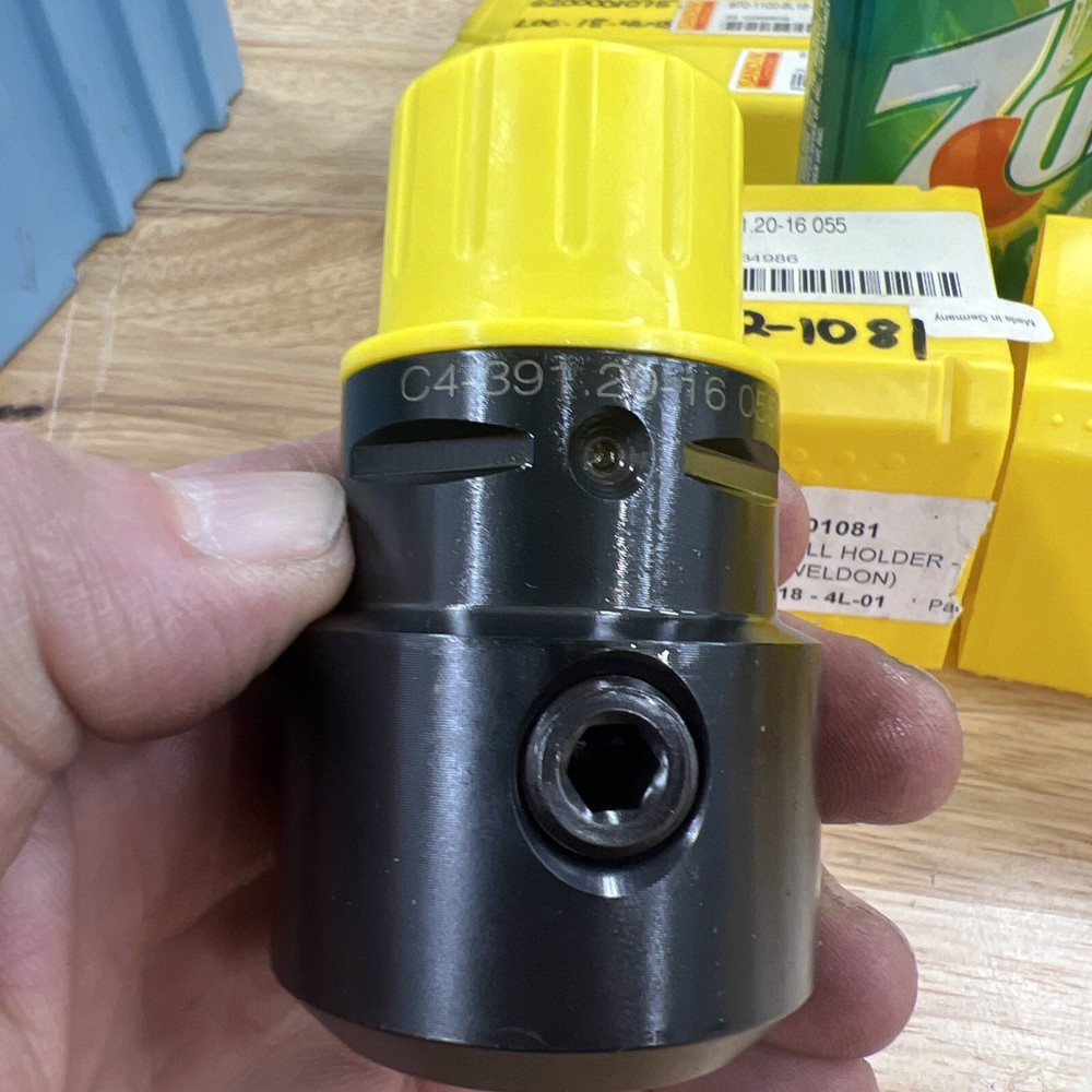 Sandvik C4-391.20-16 055 Chuck