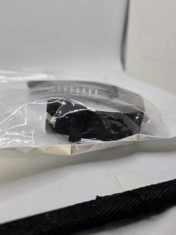 Fitbit Charge HR Replacement Tracker Unit Black OEM Replacement Sealed