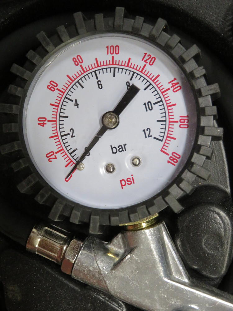 Ironton Air Tool Kit with accessories