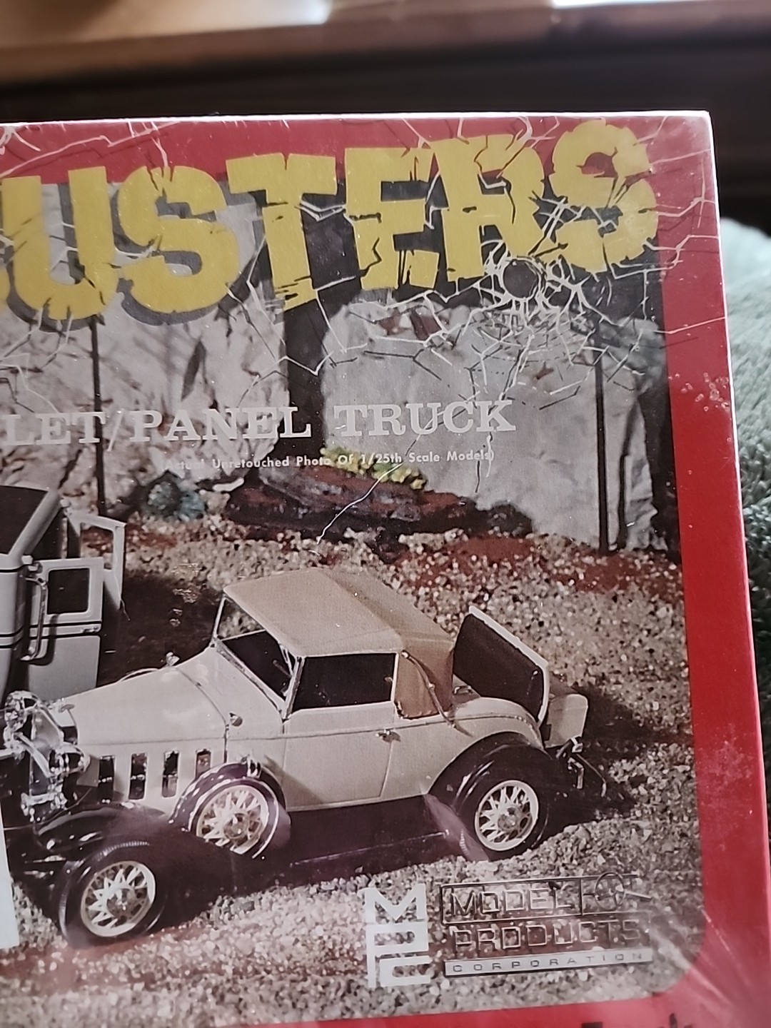 1960s ORIGINAL VINTAGE NOS, MIB.GANGBUSTERS 32 CHEVY CABRIOLET/PANEL TRUCK KIT