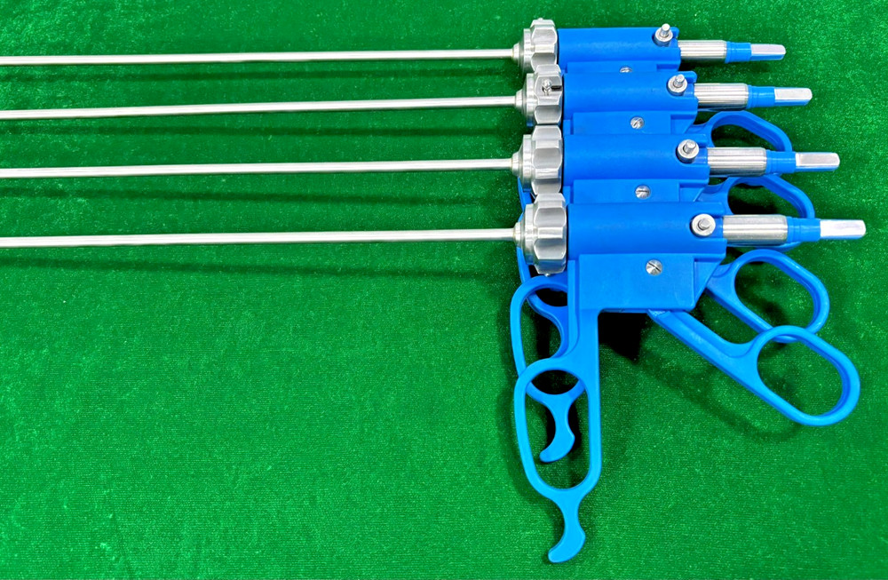 4pc Laparoscopic Bissinger Bipolar Ruby & Maryland Forceps 5mmx330mm with Cable