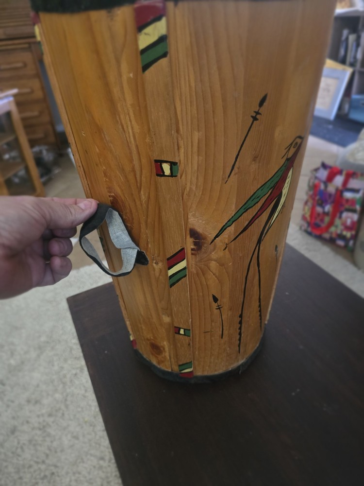 Absolute hand made hand painted Jamaican drum !!!