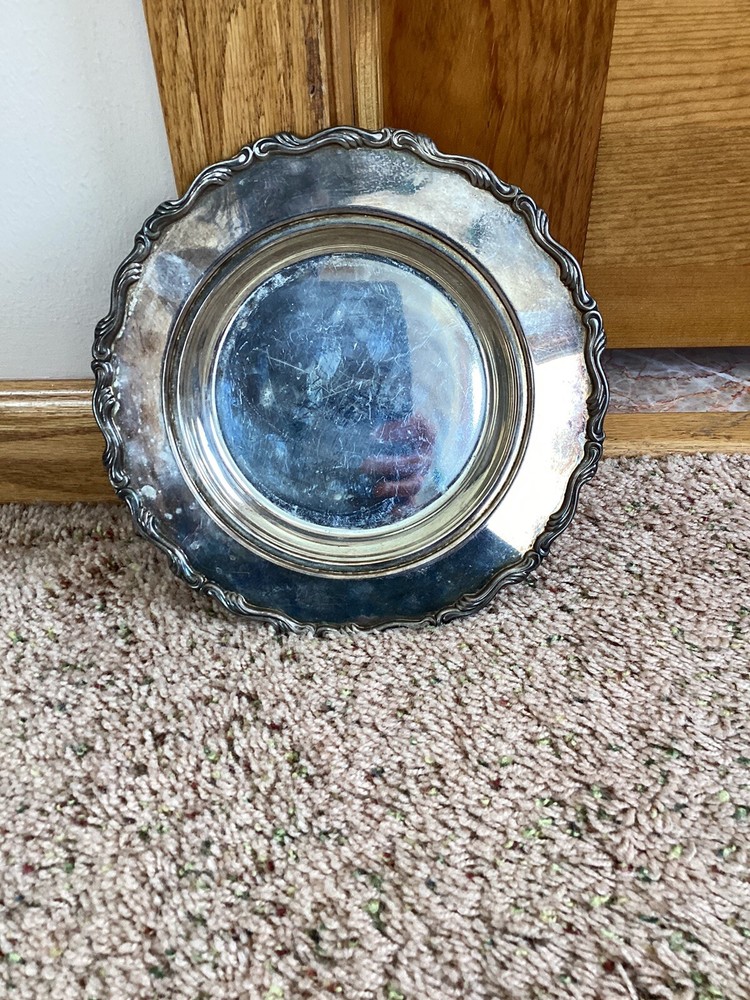 Oneida U.S.A. 7 1/2” Raised Silver Plate