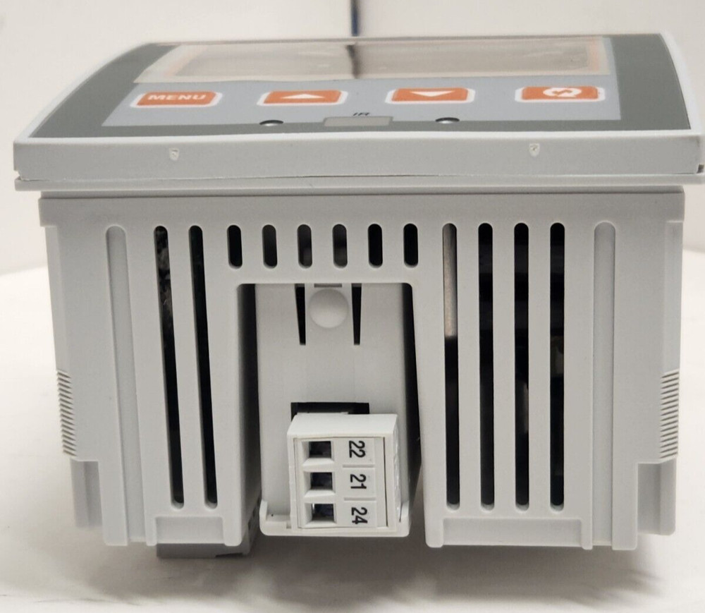 Lovato DMG 600 / DMG600 Flush-mount LCD multimeter