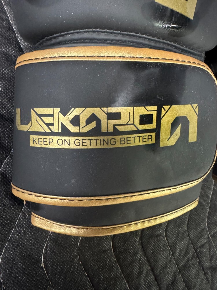 LEKARO 12 oz. PU Boxing Gloves