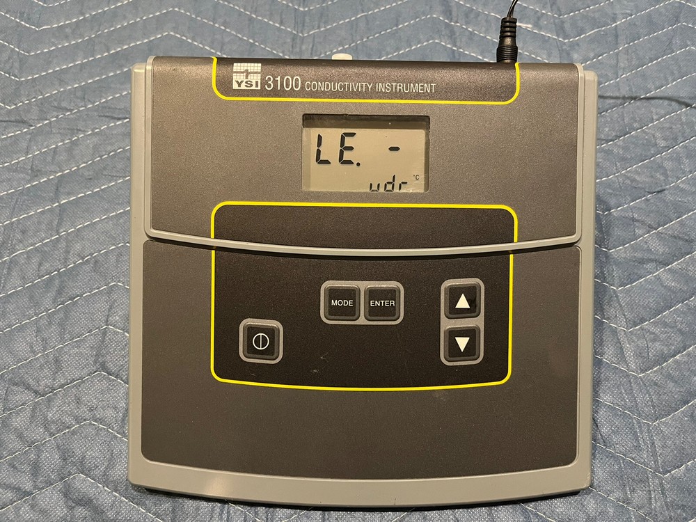 YSI 3100 Conductivity Instrument