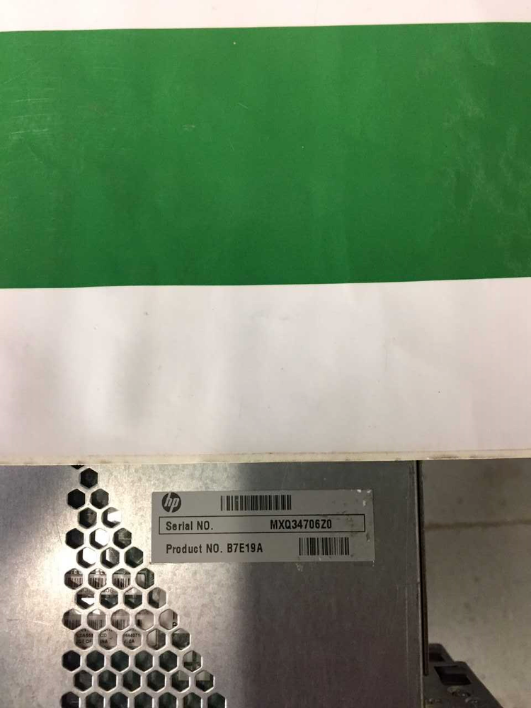 B7E19A HPE STOREVIRTUAL 4330 DOES NOT INCLUDE DRIVES, CABLES OR RAILS.