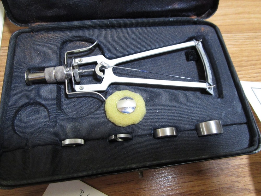 SKLAR SCHIOTZ TONOMETER SET W/ ORIGINAL PAPERWORK