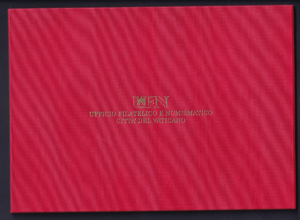 VATICAN - 2019 folder containing stamp and FDC - (7522)