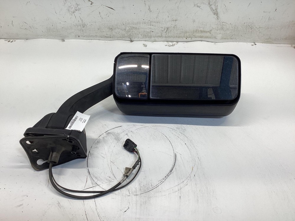 2014-2020 Freightliner CASCADIA POLY Left/Driver Door Mirror - Used