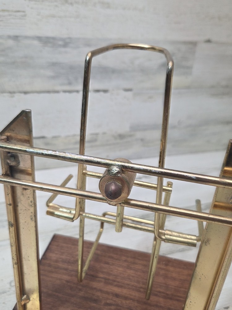 Knob Creek Bottle Cradle Swing