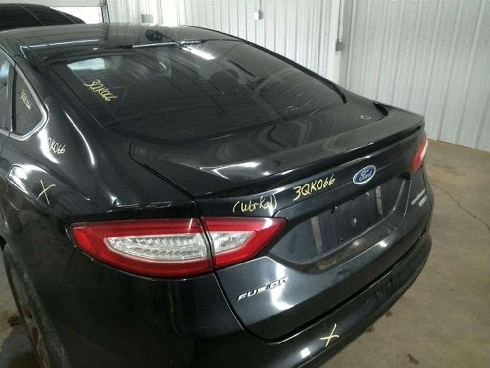 FUSION 2013 High Mounted Stop Light 104742259